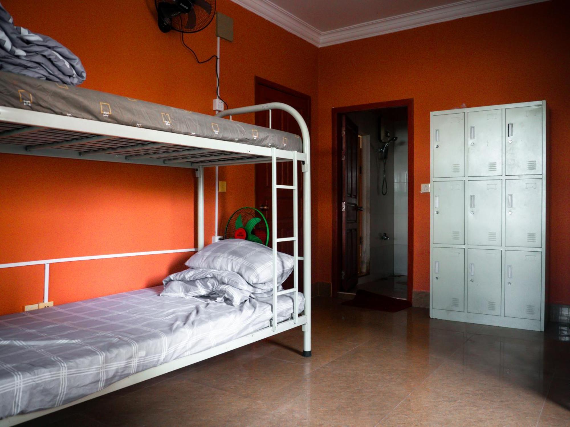 Island View Hostel Сиануквиль Экстерьер фото