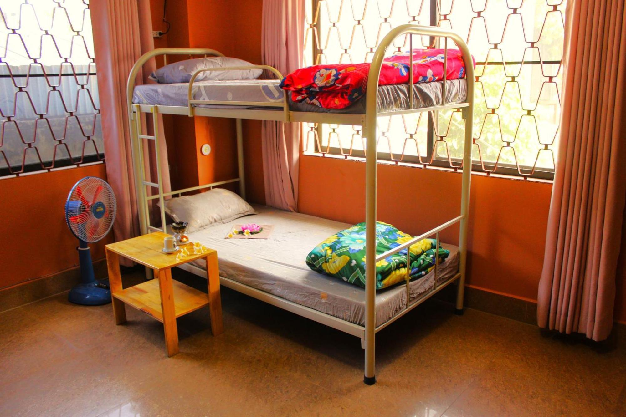 Island View Hostel Сиануквиль Экстерьер фото